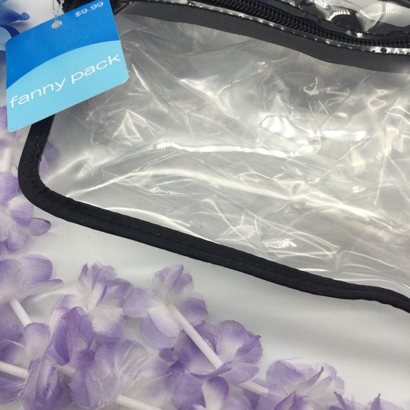 - Conair Fanny pack plastic material . New - Picture 3 of 4
